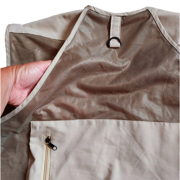 Eagle Claw Deluxe Beige Utility Fly Fishing Vest 10 Pockets Adjustable Zip XL - Picture 7 of 8